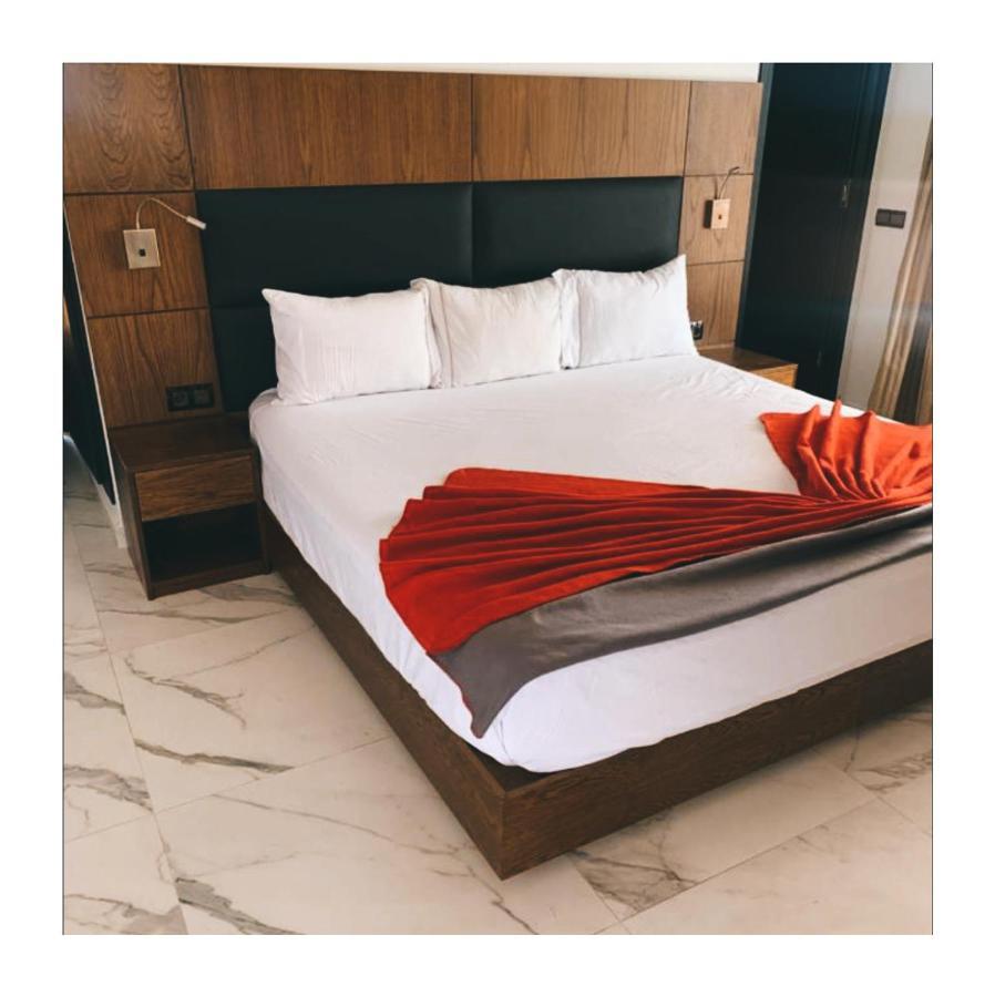 Ourika Camp Suites Hotel & Resort El Harkat Eksteriør bilde