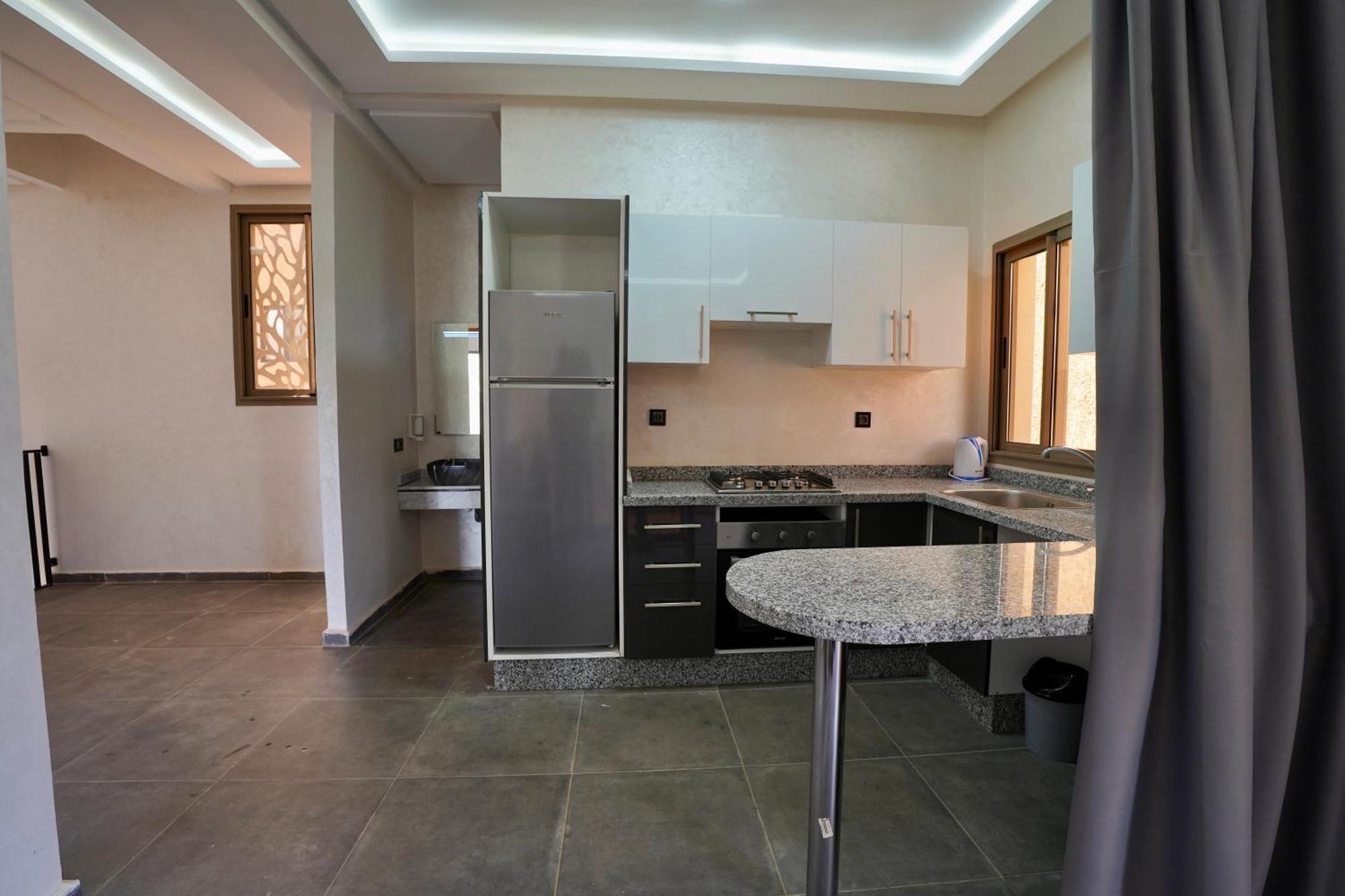 Ourika Camp Suites Hotel & Resort El Harkat Eksteriør bilde