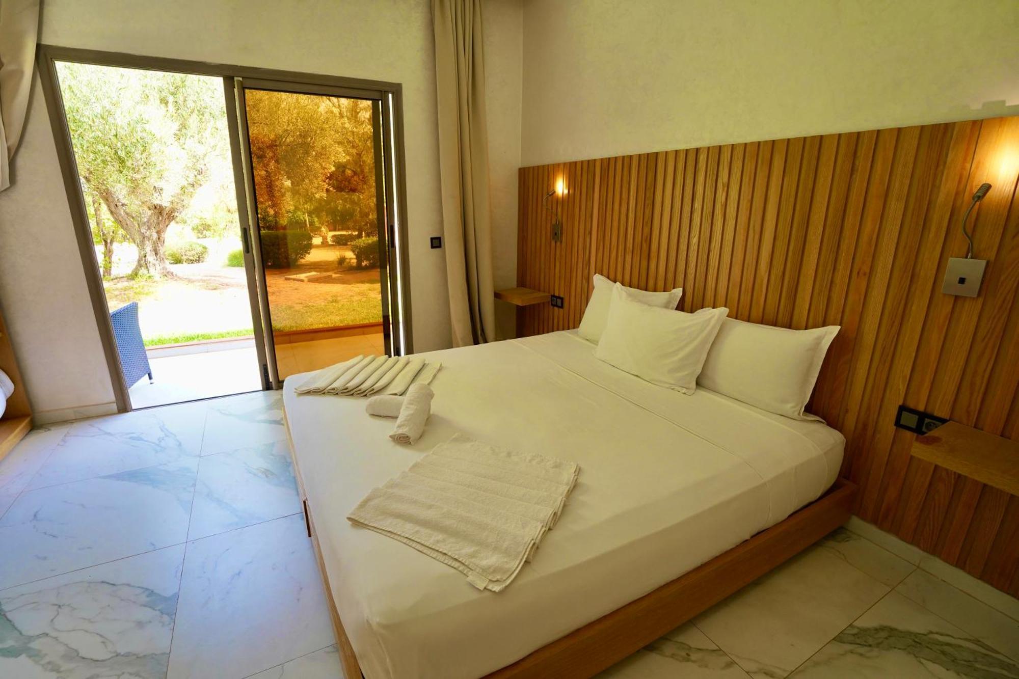 Ourika Camp Suites Hotel & Resort El Harkat Eksteriør bilde