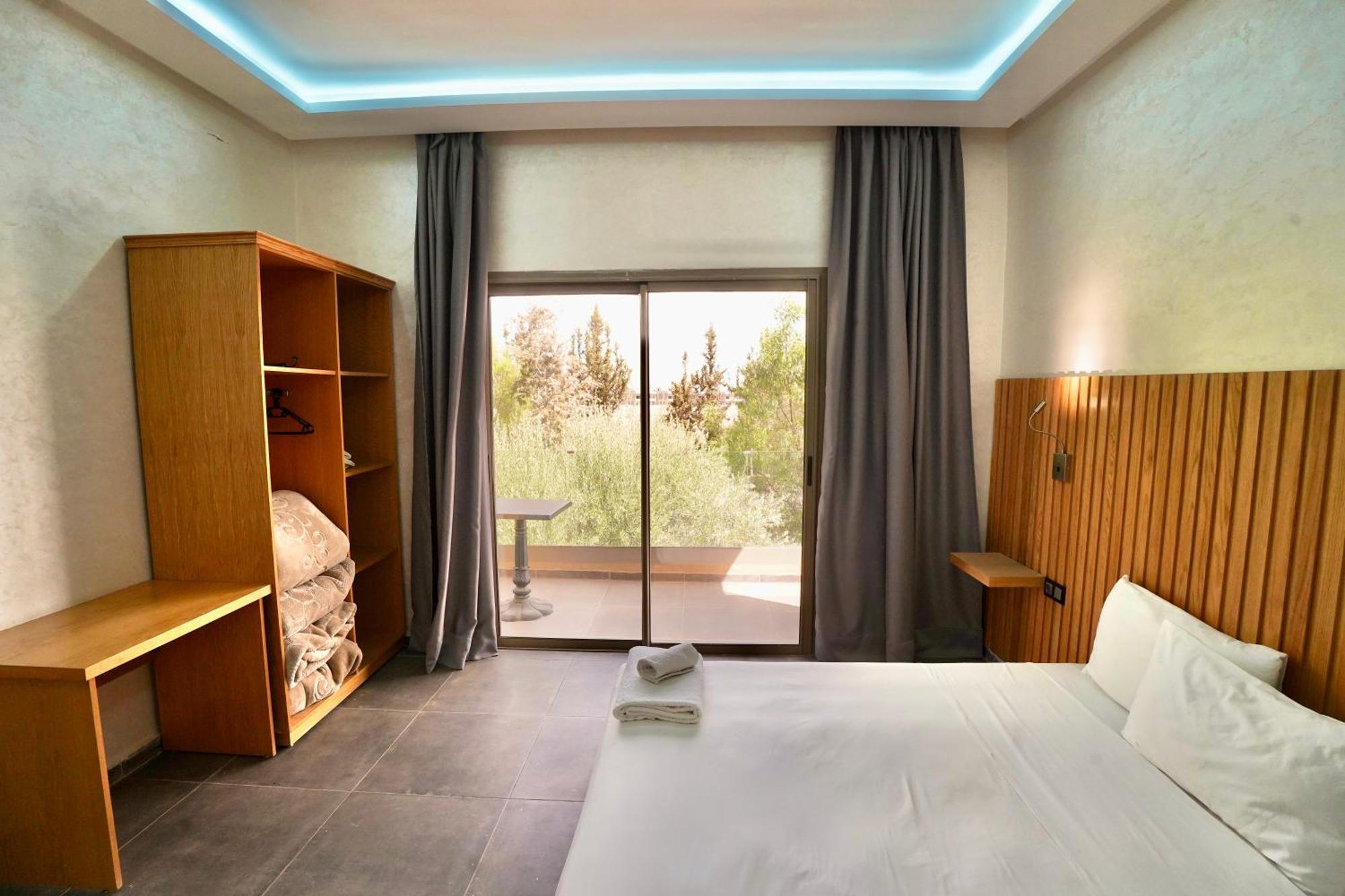 Ourika Camp Suites Hotel & Resort El Harkat Eksteriør bilde
