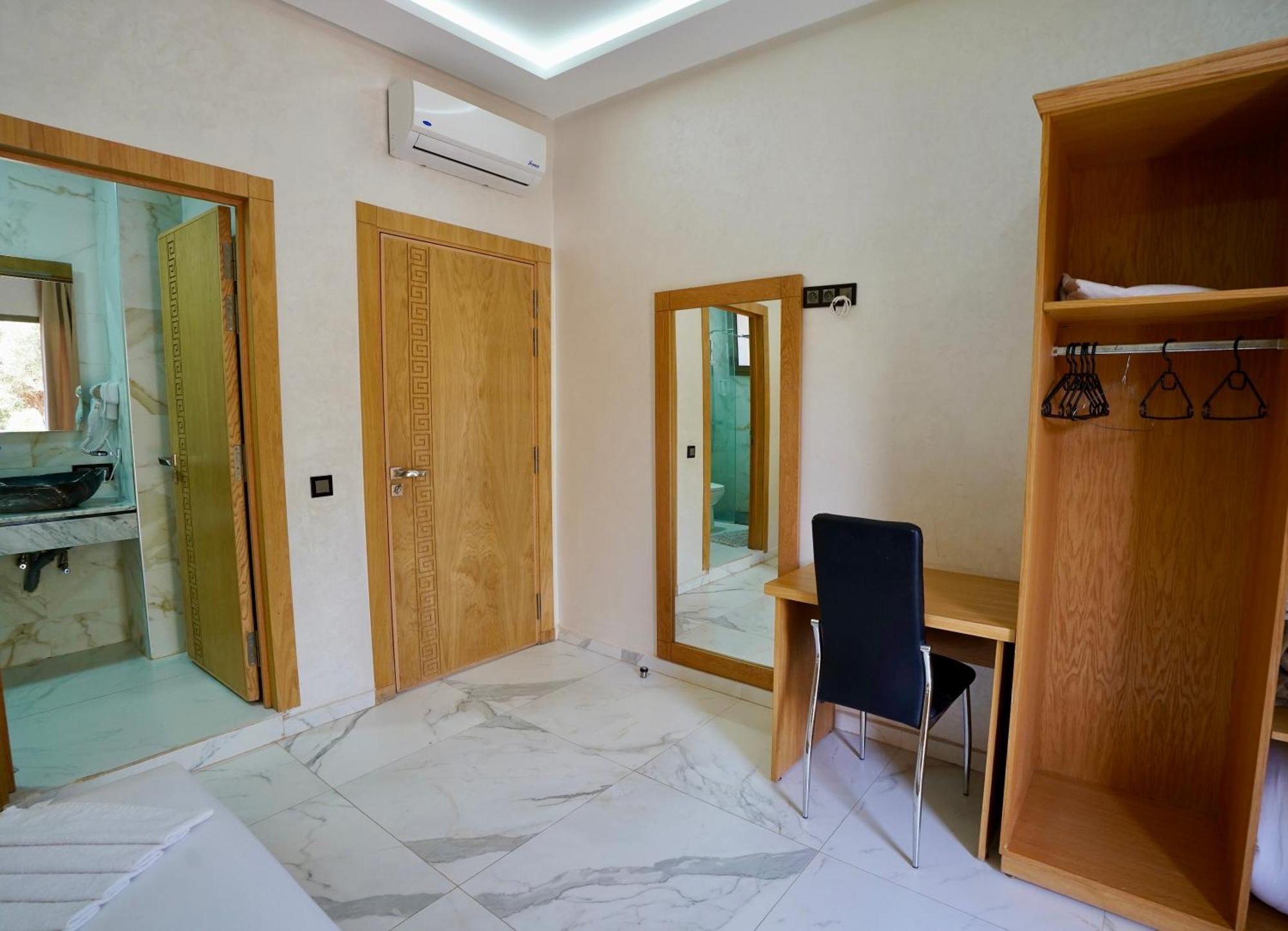 Ourika Camp Suites Hotel & Resort El Harkat Eksteriør bilde